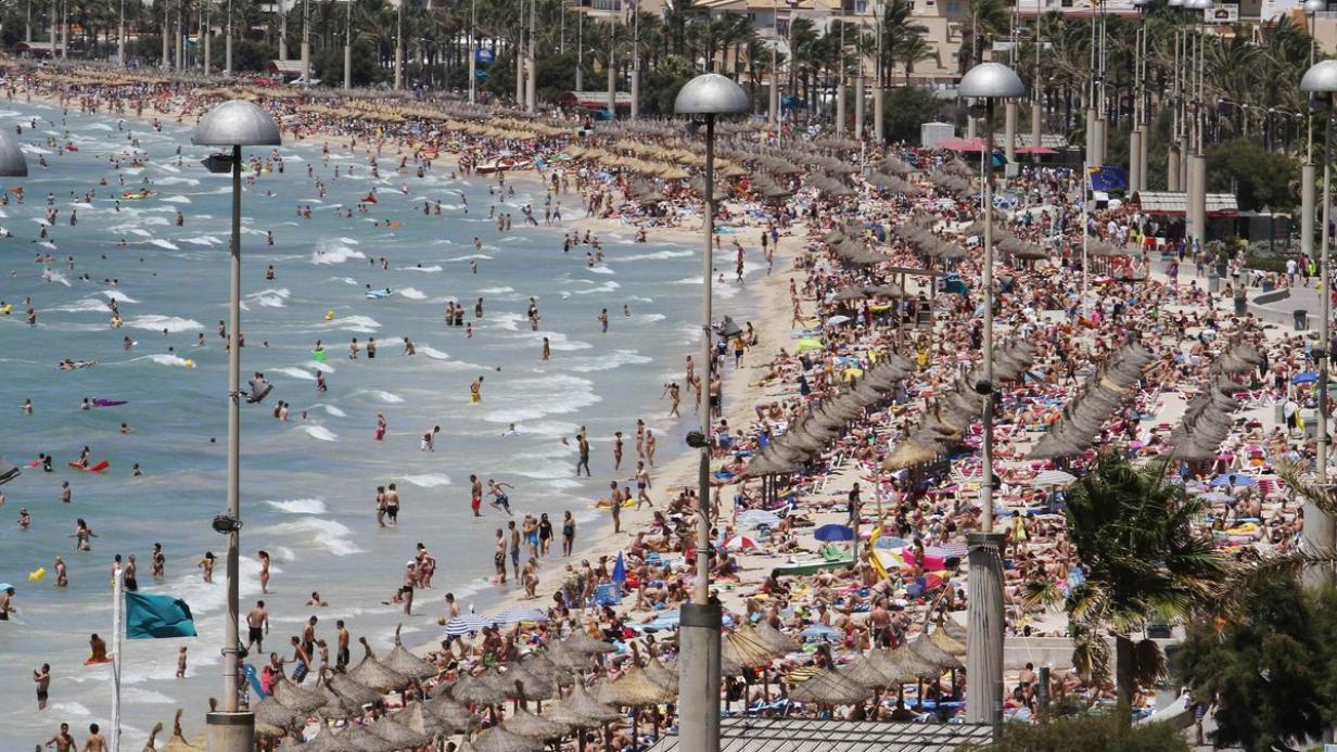 Mallorca: Touristenansturm Sorgt Für Wasserknappheit