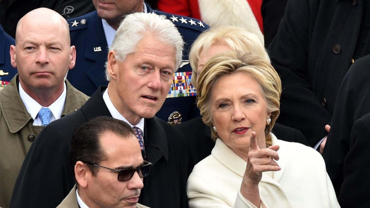 Hillary Clinton und Bill Clinton lassen sich scheiden