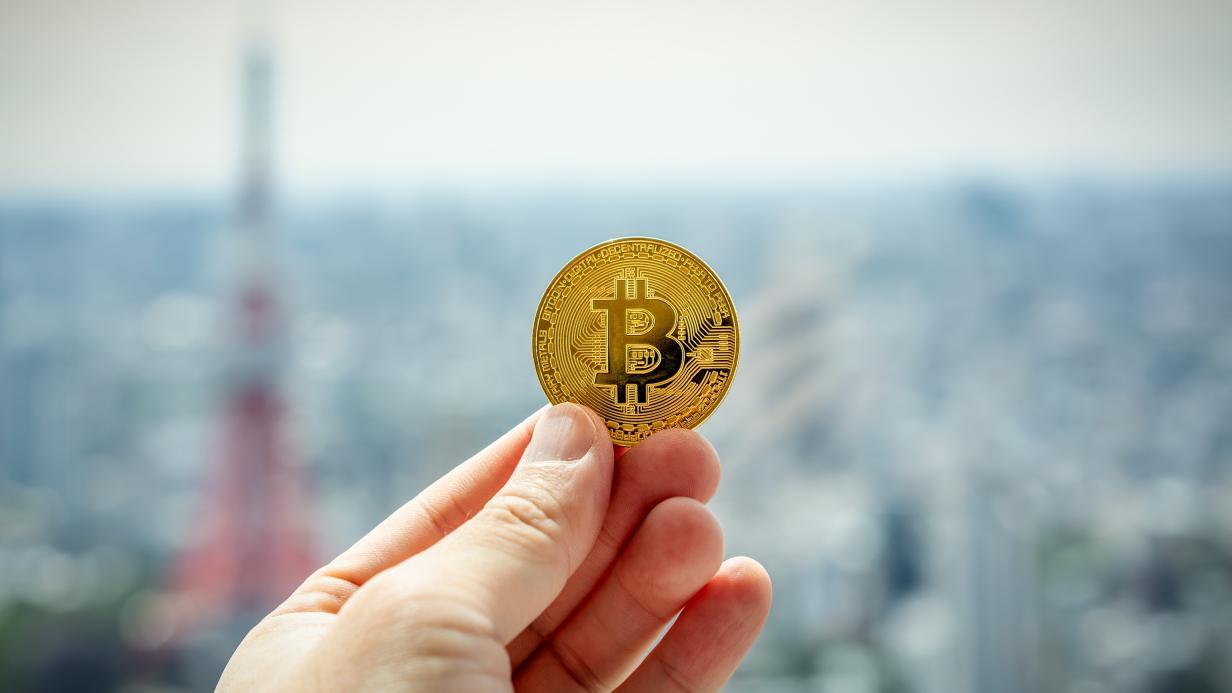 Bitcoin-Kurs brach nach Zulassung als Währung in El Salvador ein | Kurier