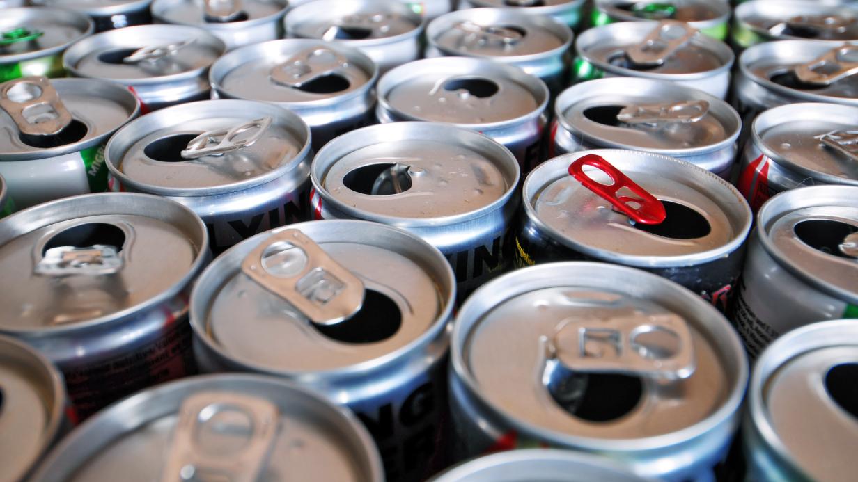 Eu Pruft Gefahren Von Energy Drinks Fur Unter 18 Jahrige Kurier At