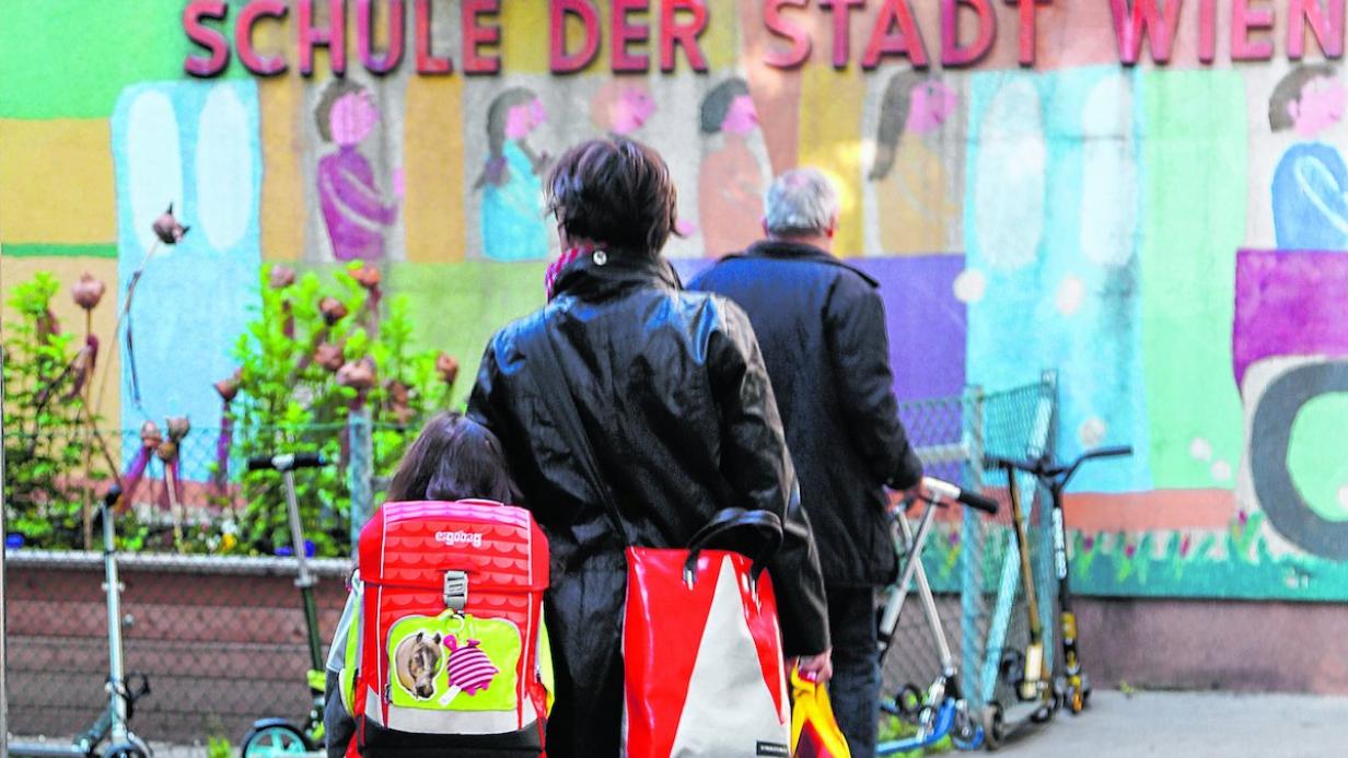Scheinanmeldung für den Schulplatz | kurier.at