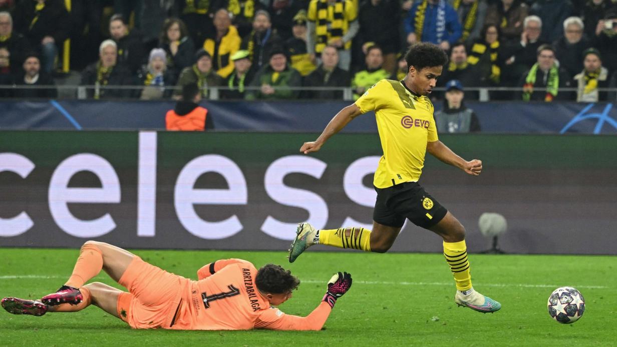 Bayern Wunder! Dieses Traumtor Von Lennart Karl Beim Telekom Cup Gegen Tottenham Musst Du Sehen! - 5uuxcvt