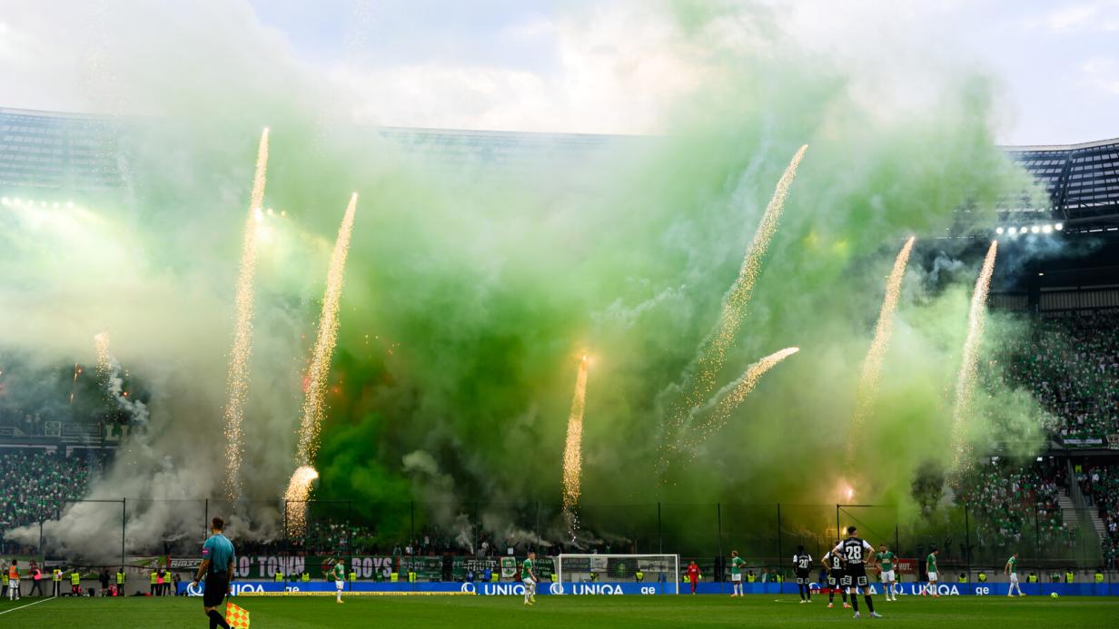Pyrotechnik ist kein Verbrechen zumindest bei der EMEröffnung
