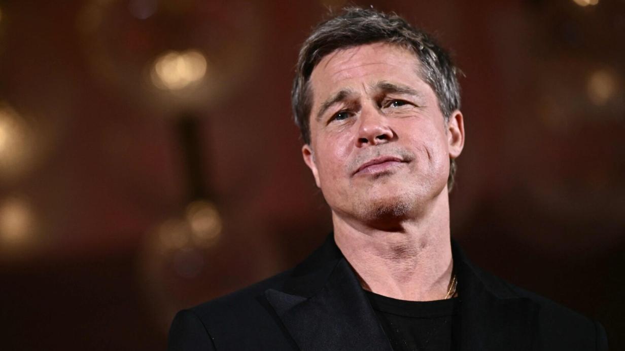 Insider Bericht: So Erlebt Brad Pitt Die Trauer Um Seine Mutter. - qt0zkj0