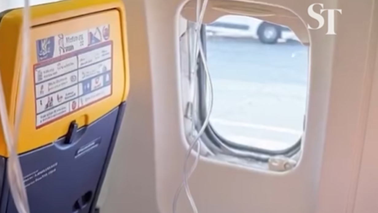 Ryanair-Fenster zerbrochen: Ehefrau schildert Überlebenskampf ihres Mannes