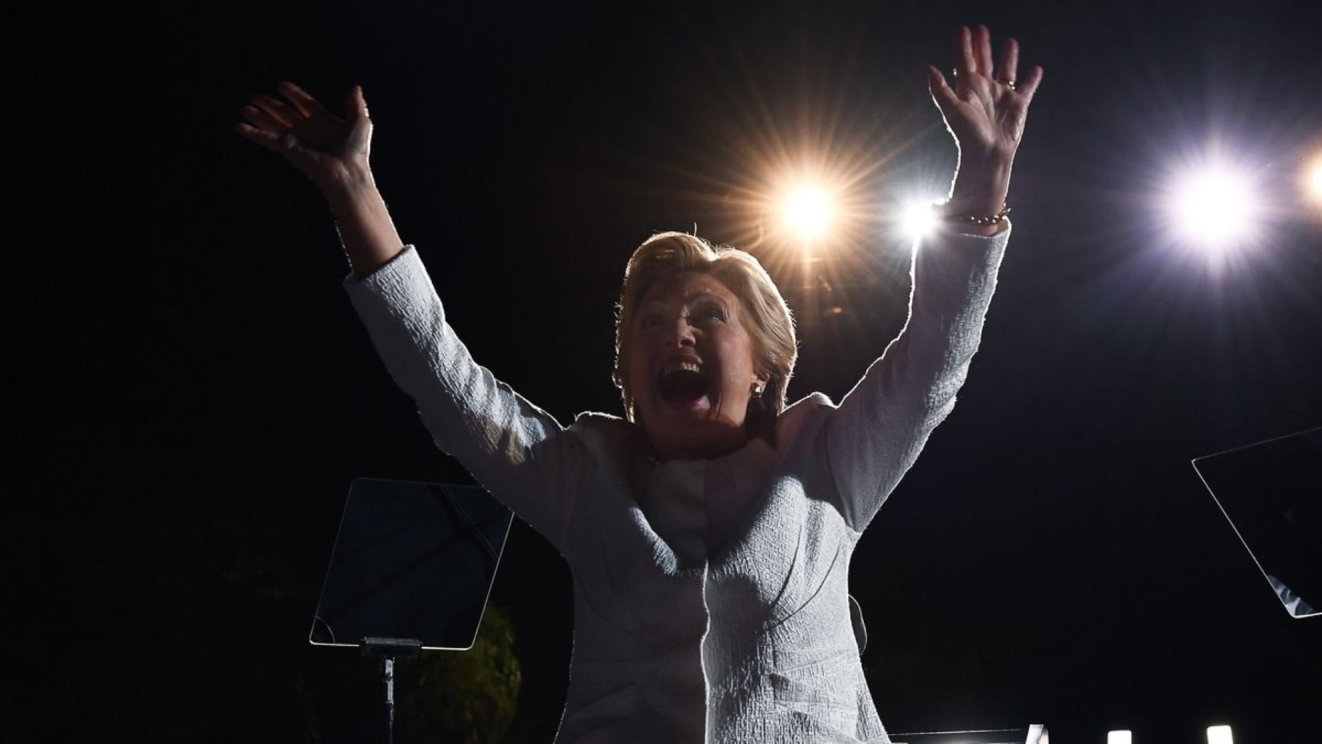 Clinton Vollblutpolitikerin Mit Hang Zur Geheimniskramerei Kurier At
