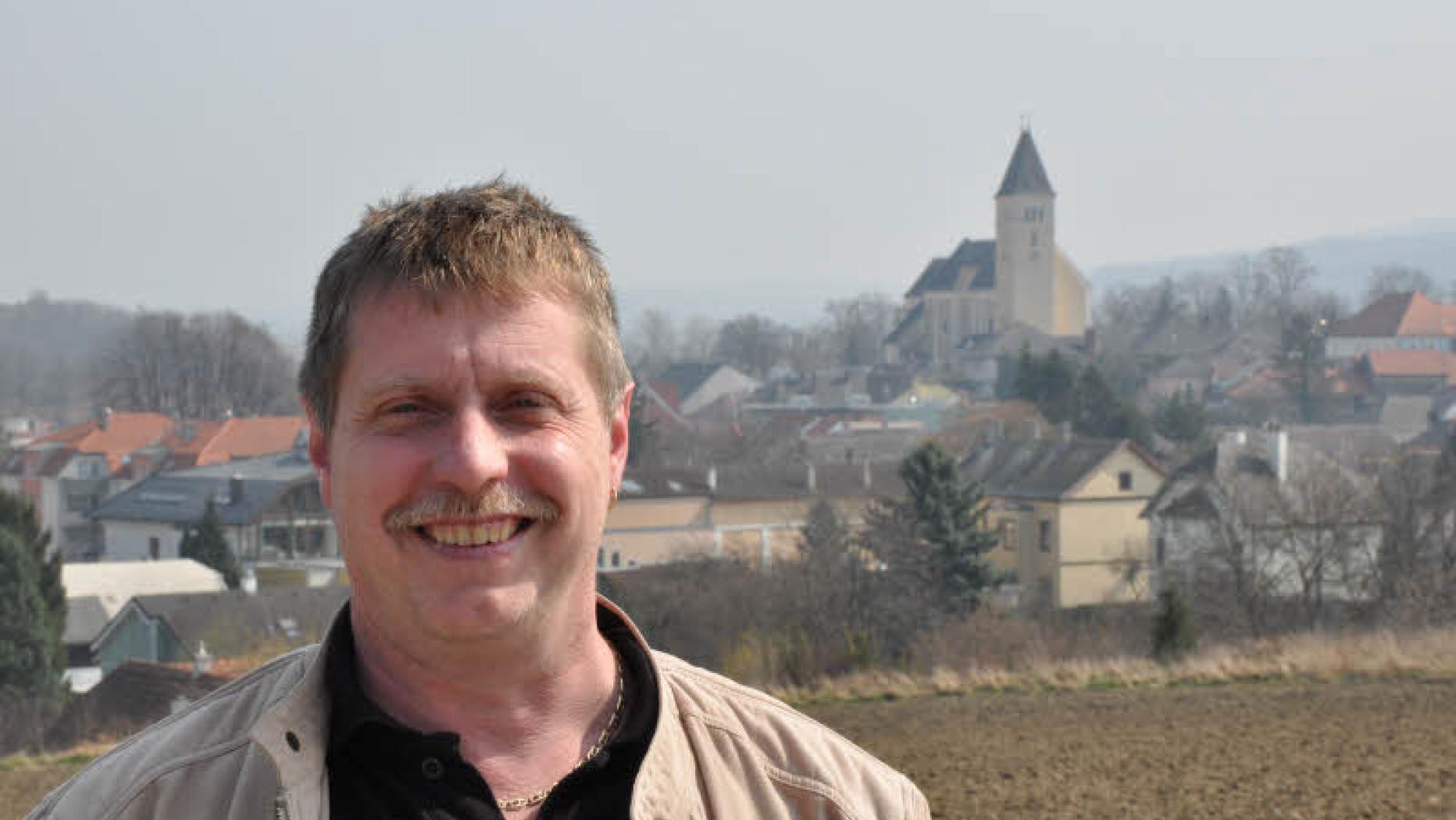 Kostenlos partnersuche in bheimkirchen. Single frauen in pfunds. Singlebrsen kostenlos hadersdorf-kammern. Sie sucht ihn ffb buchenau treffen. Wattens Frau single in dietersdorf: Ludersdorf-wilfersdorf serise