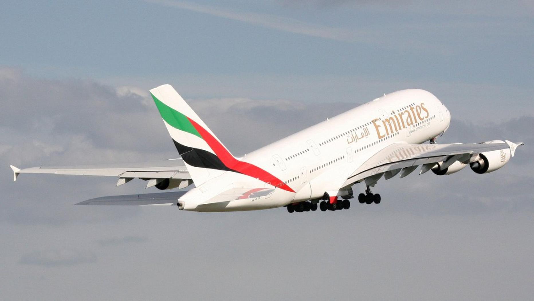 Emirates Fliegt Milliardengewinn Ein Kurier At