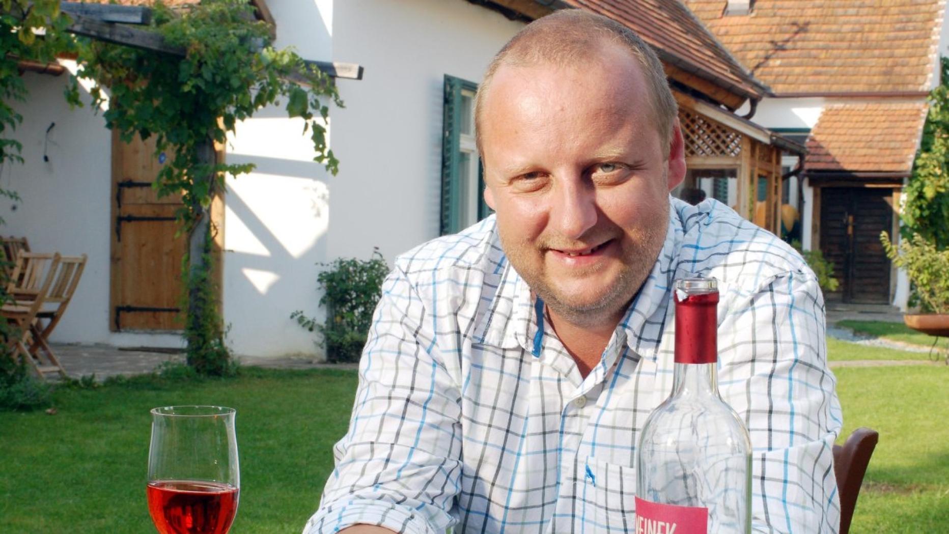 RexDarsteller im Clinch mit Bürgermeistersohn