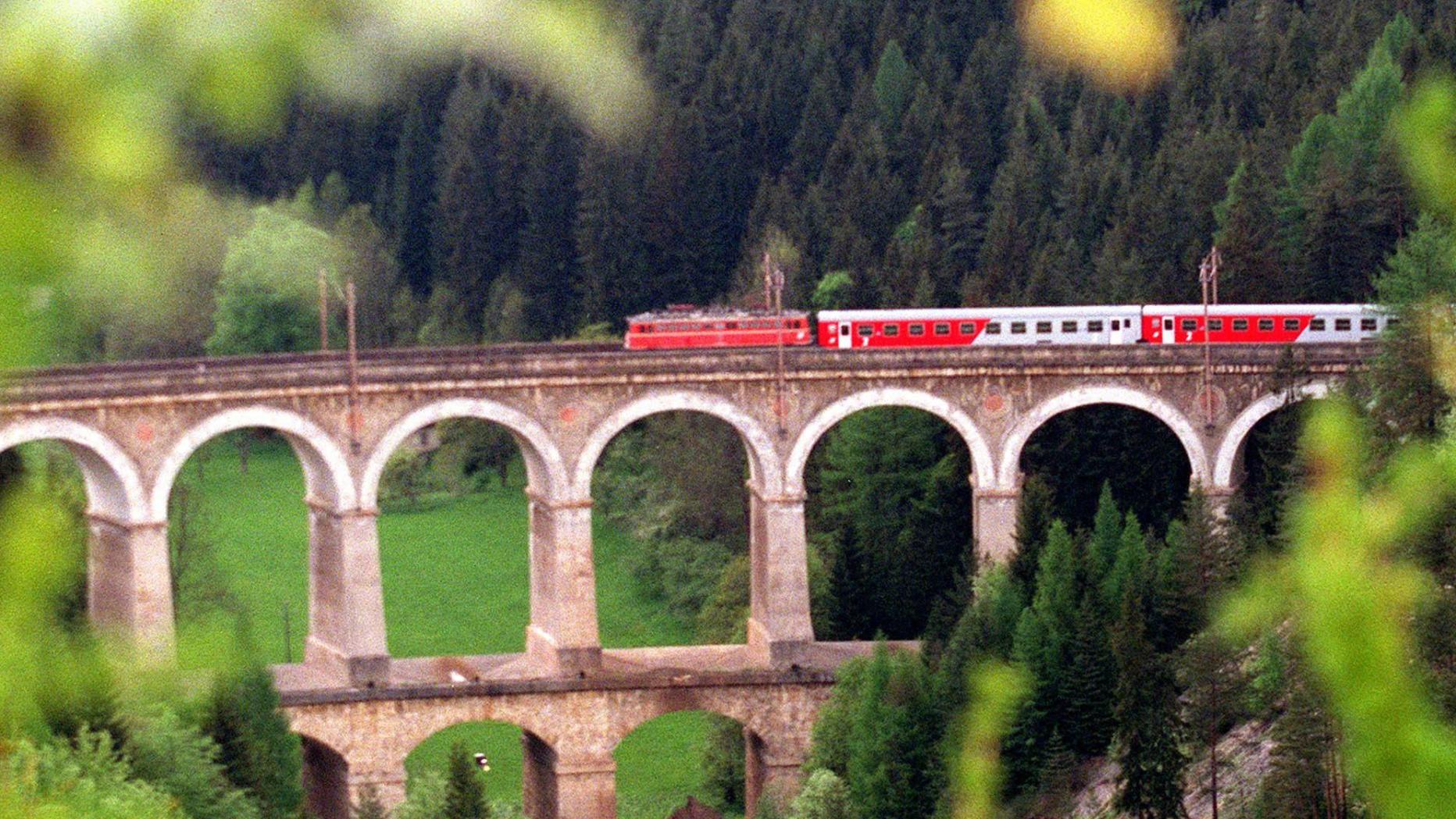 Singles in Hollabrunn finden, Kontaktanzeigen aus Hollabrunn bei Niedersterreich bei Singles Stadt Hollabrunn - bei deiner Singlebrse. Bildkontakte Ich bin damit einverstanden, dass bildkontakte auch besondere Datenkategorien (bspw. meine Herkunft, das von mir gesuchte Geschlecht, etc.) Singles Hollabrunn, Kontaktanzeigen aus Hollabrunn bei