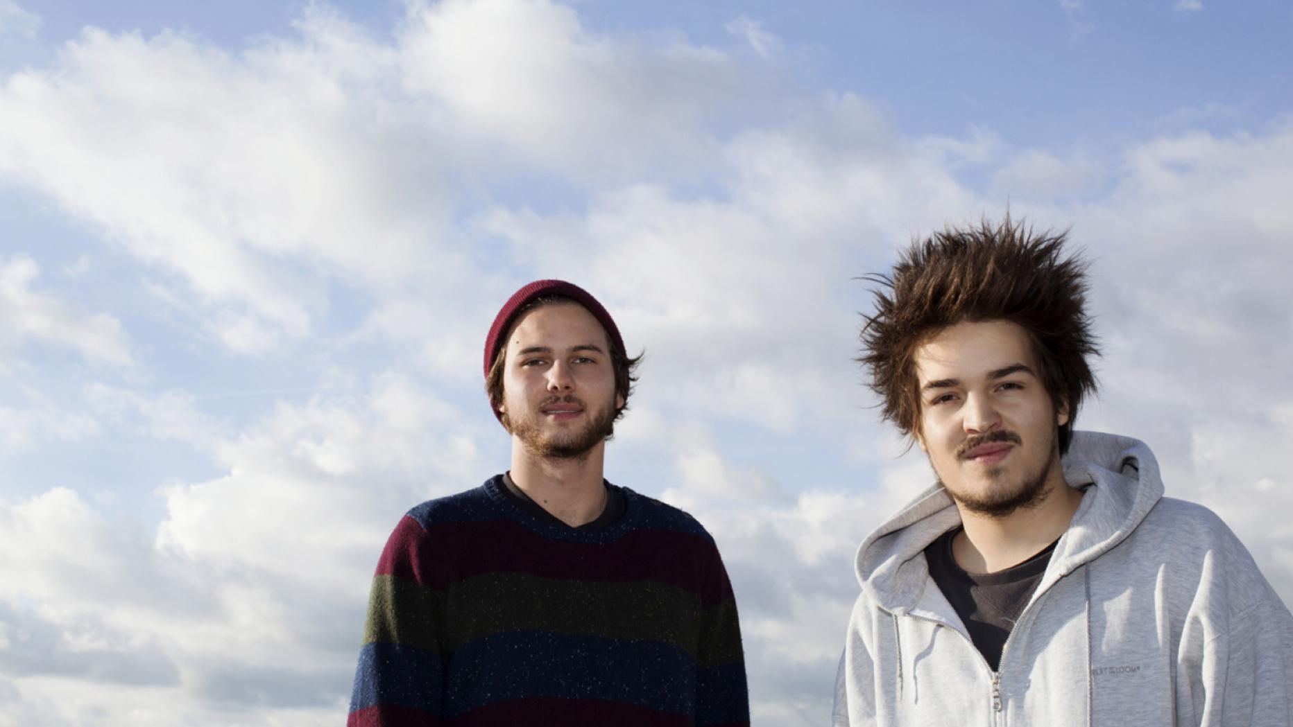 Milky chance. Группа Milky chance. Milky chance в детстве. Milky chance Blossom.