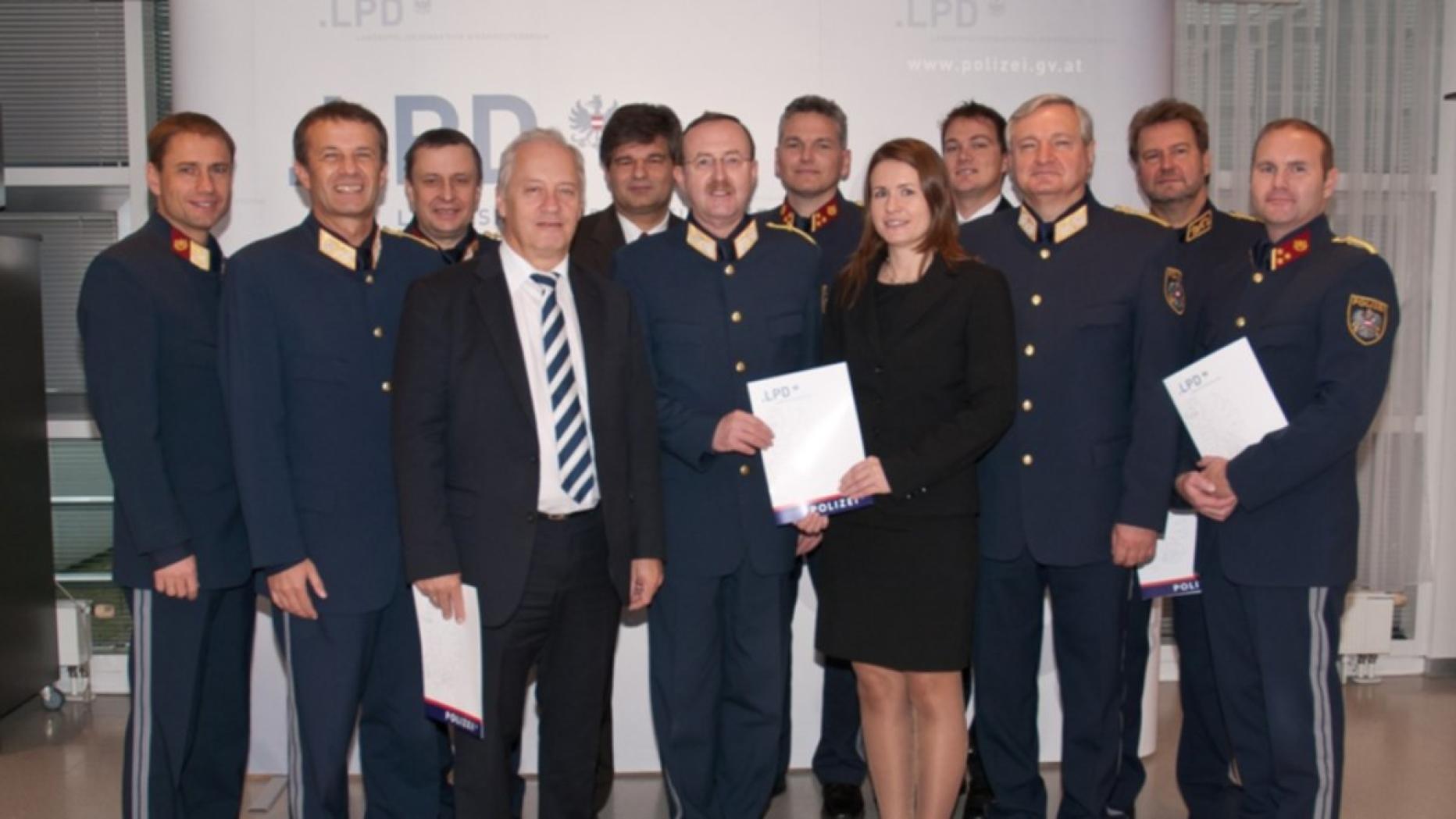 Der Landespolizeidirektor hat sein Team gefunden