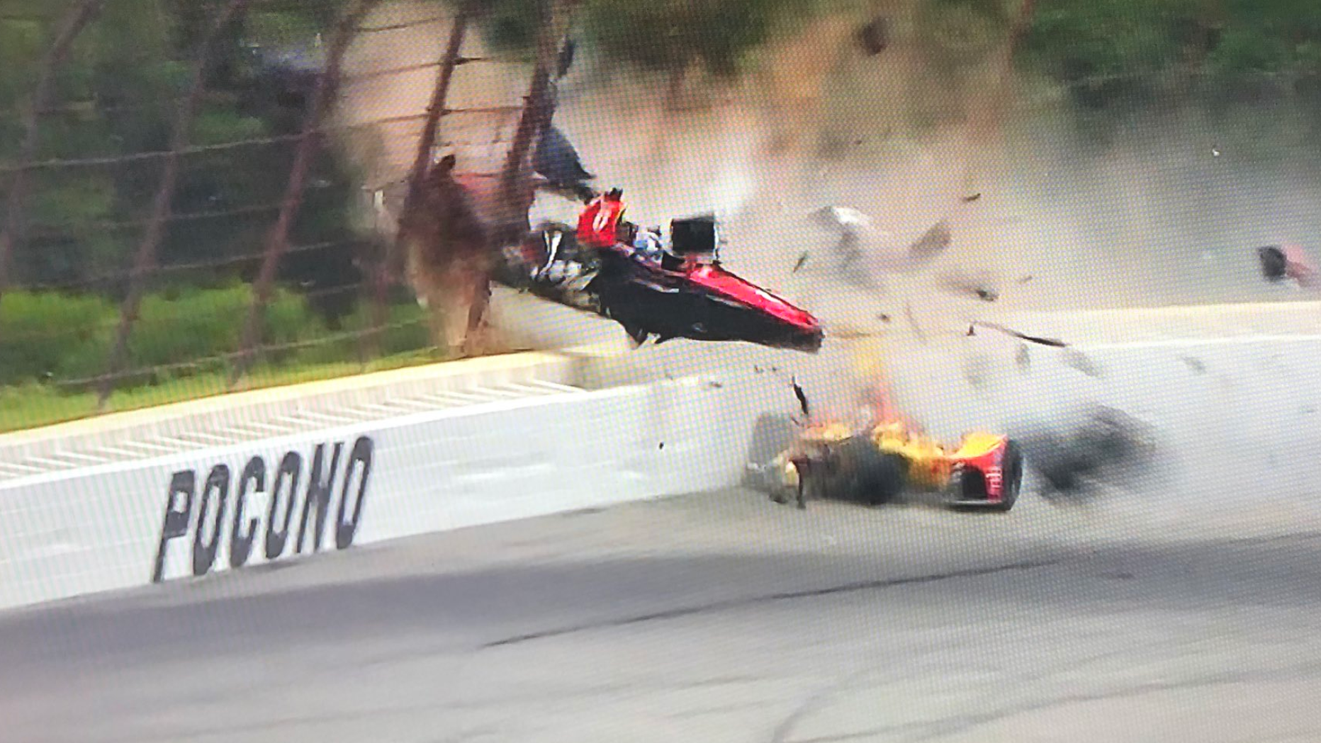 Sorge um Kanadier Wickens nach IndyCar-Horrorcrash | kurier.at