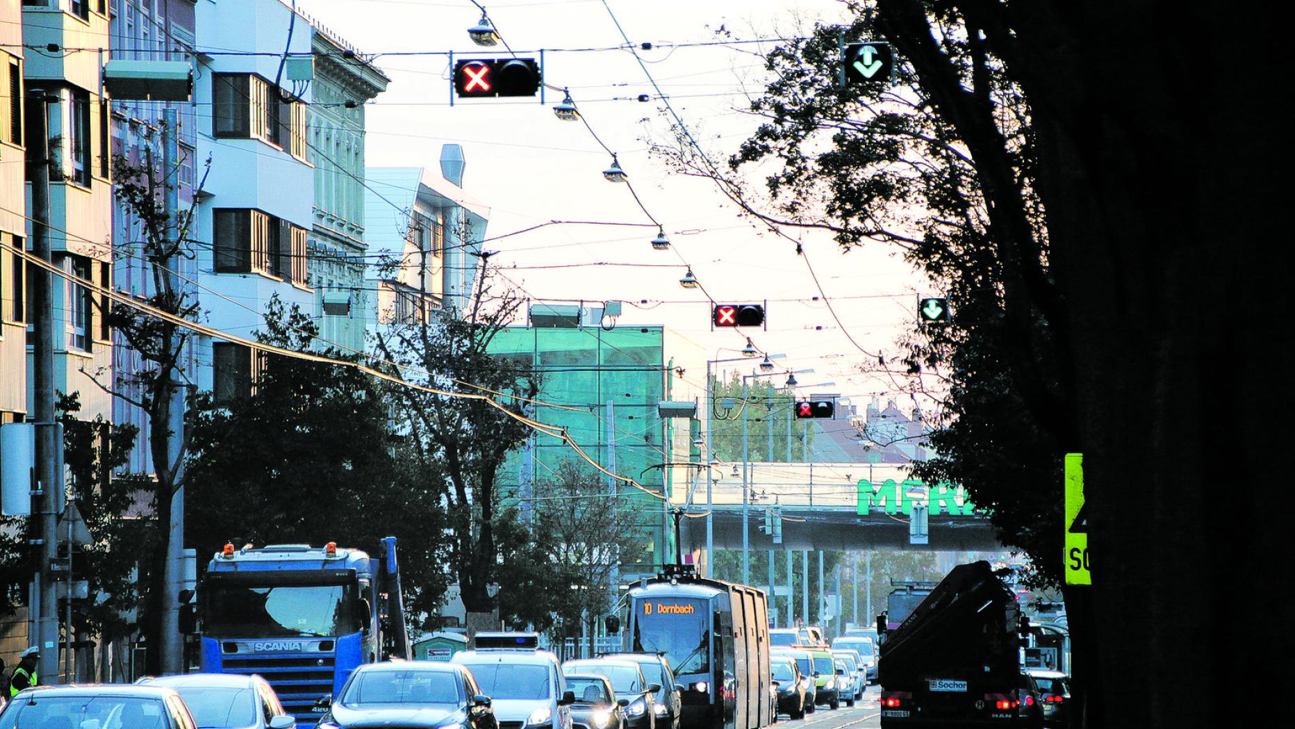 Verkehrsanlage Es Reicht Wenn Der Pfeil Zehn Sekunden Blinkt Kurier At