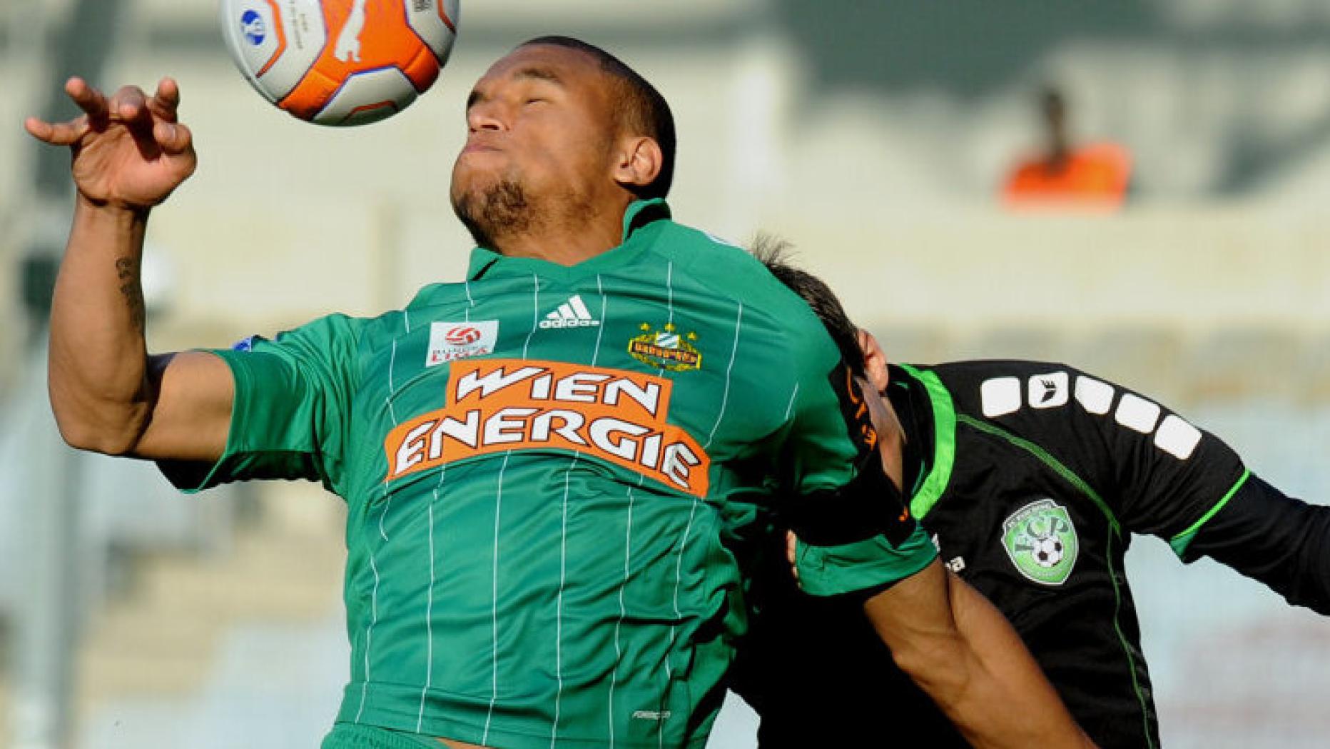 Drittligist Pasching blamiert Rapid | kurier.at