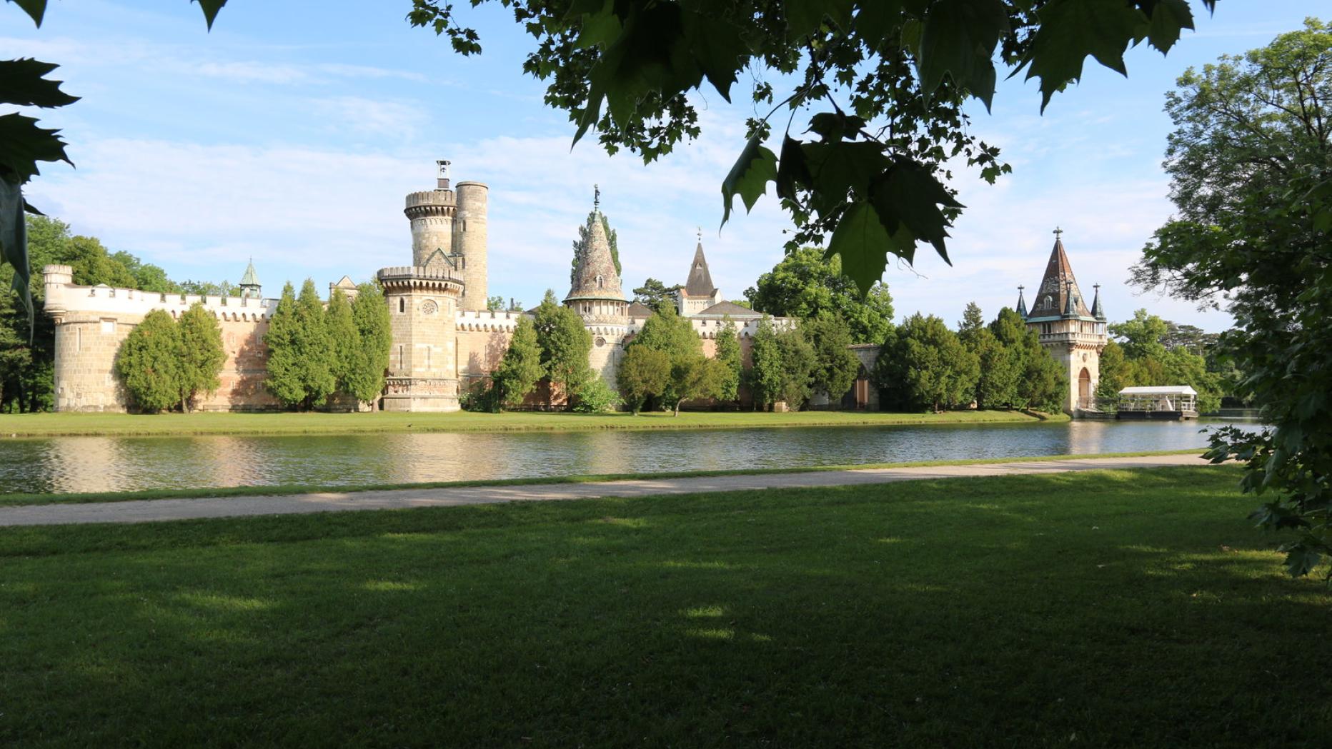 Partnersuche in Laxenburg im 50plus-Treff. Jetzt kostenlos anmelden, Kontaktanzeige aufgeben und Singles aus Laxenburg finden! Partnersuche in Laxenburg - Kontaktanzeigen und Singles ab