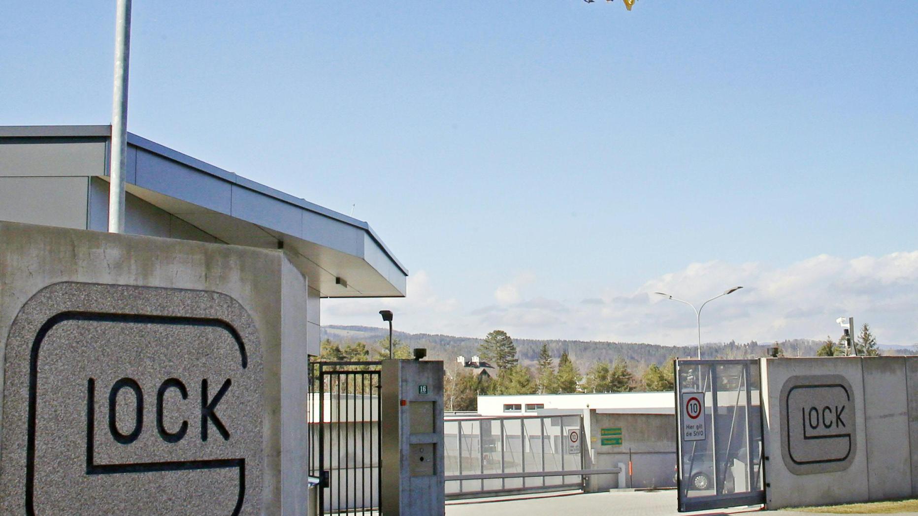 Partnersuche und Kontaktanzeigen Klagenfurt Land: Kontaktanzeige. Wenn Sie auf Partnersuche sind, sind Sie bei Flirt Hunter gut aufgehoben. Melden Sie Partnersuche in Klagenfurt Land und Kontaktanzeigen