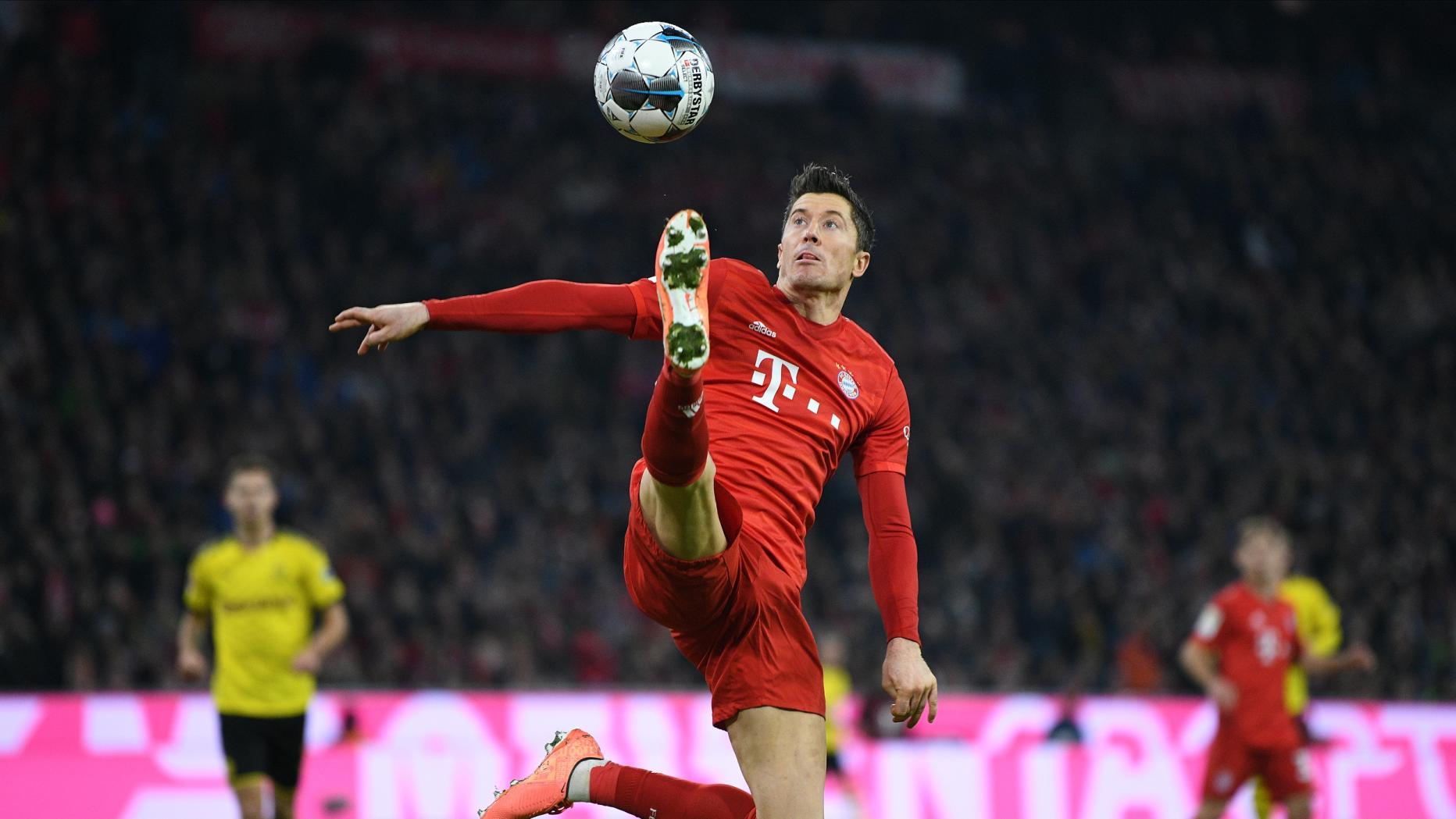 Левандовски забил. Левандовски голы 2024. Lewandowski goal. Левандовский кричит.