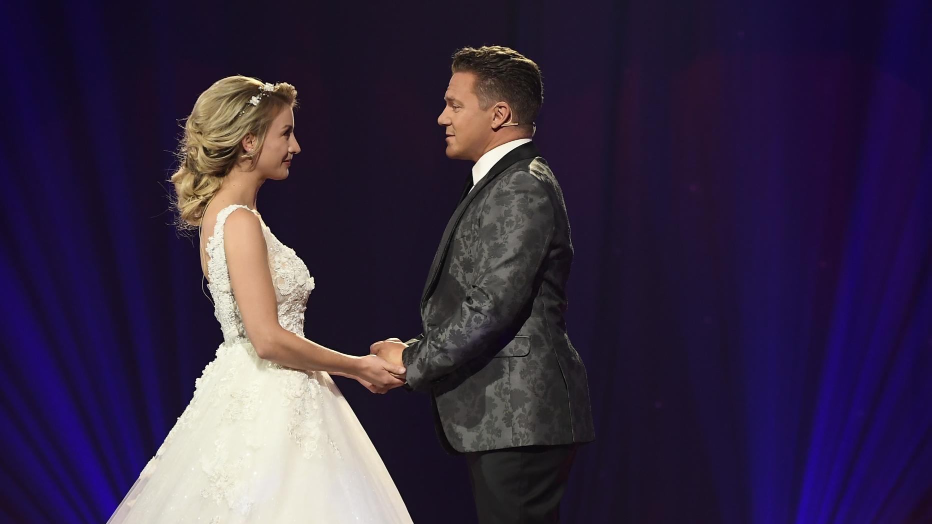 So Lief Die Tv Hochzeit Von Schlager Star Stefan Mross Kurier At