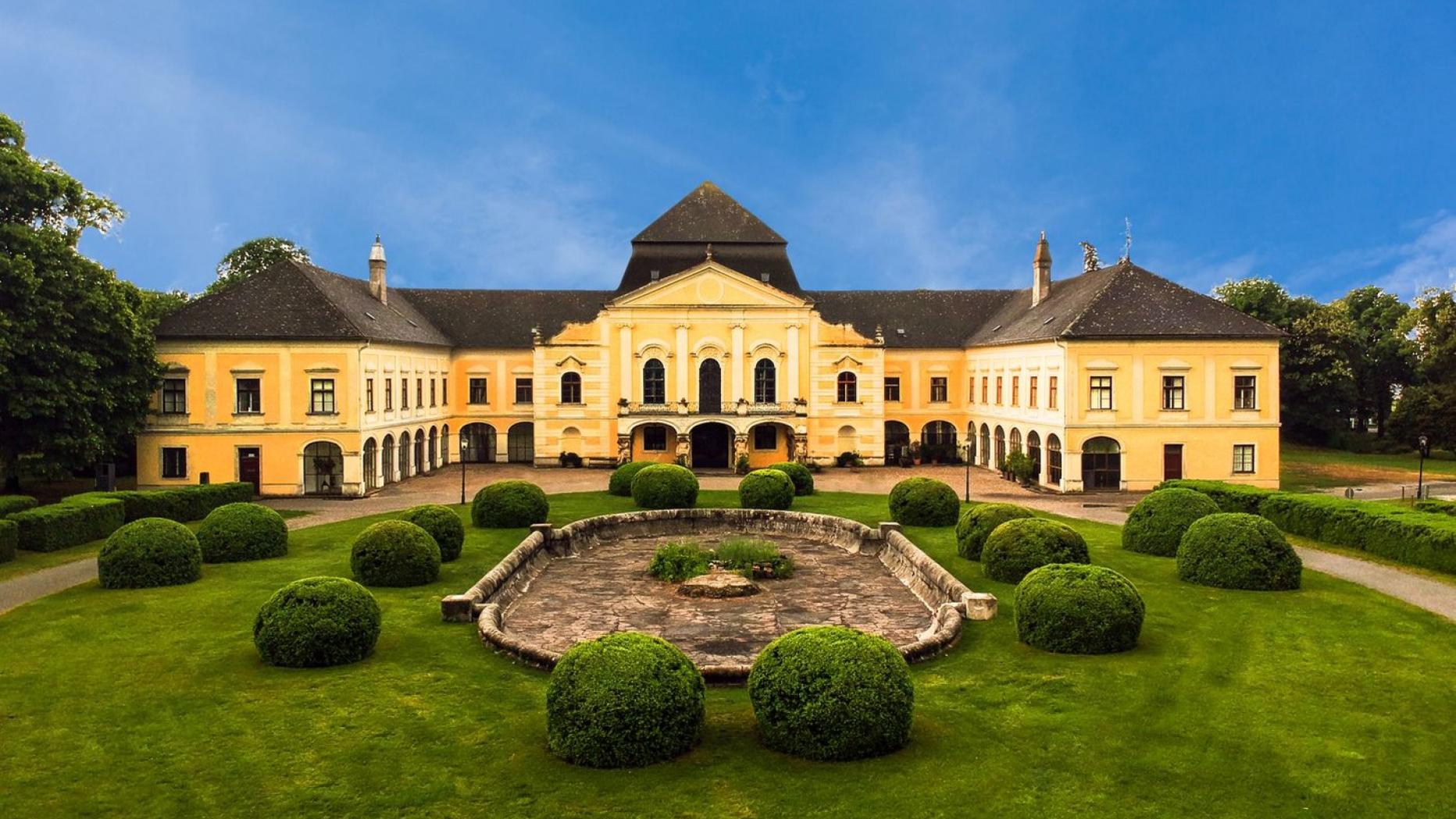 7 Dates Jul 7 - Jul 25. Sommerfestival Kittsee 2020 Schloss Kittsee. Johann Strauss Operette Wiener Blut ab 7. Juli 2020 im Schlosspark!More Less. JUL7. Sommerfestival Kittsee - Festival - Kittsee - 128 - Facebook