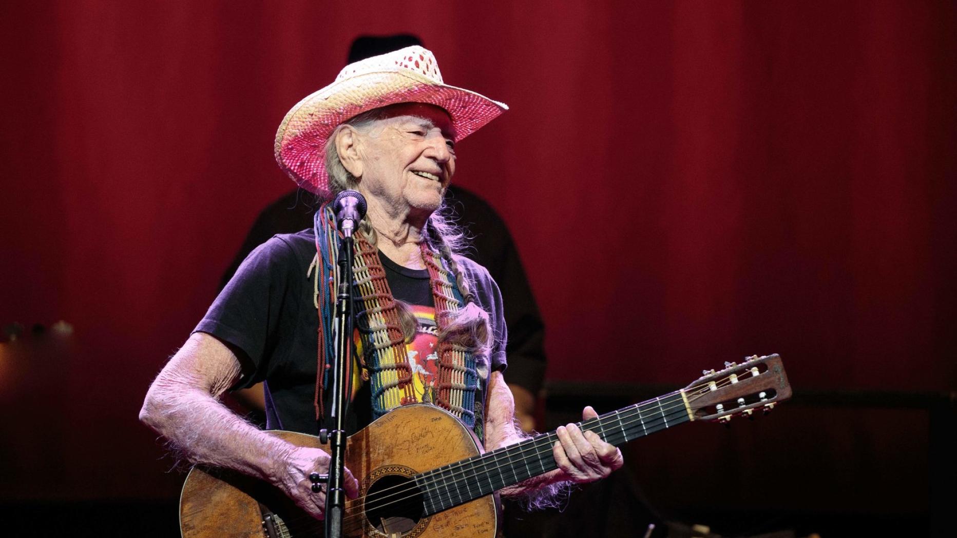 Willie Nelson Widerstand ist zwecklos!