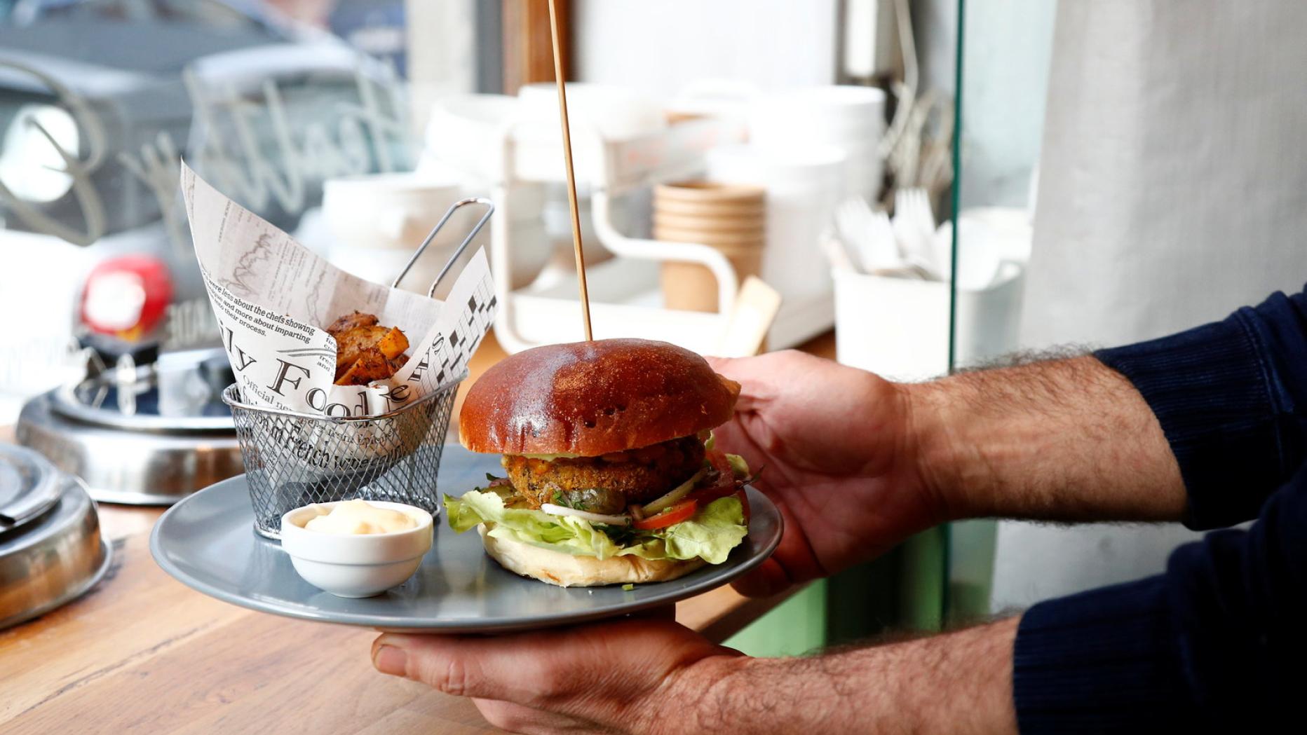 VeggieBurger und SojaWurst dürfen weiter so heißen kurier.at