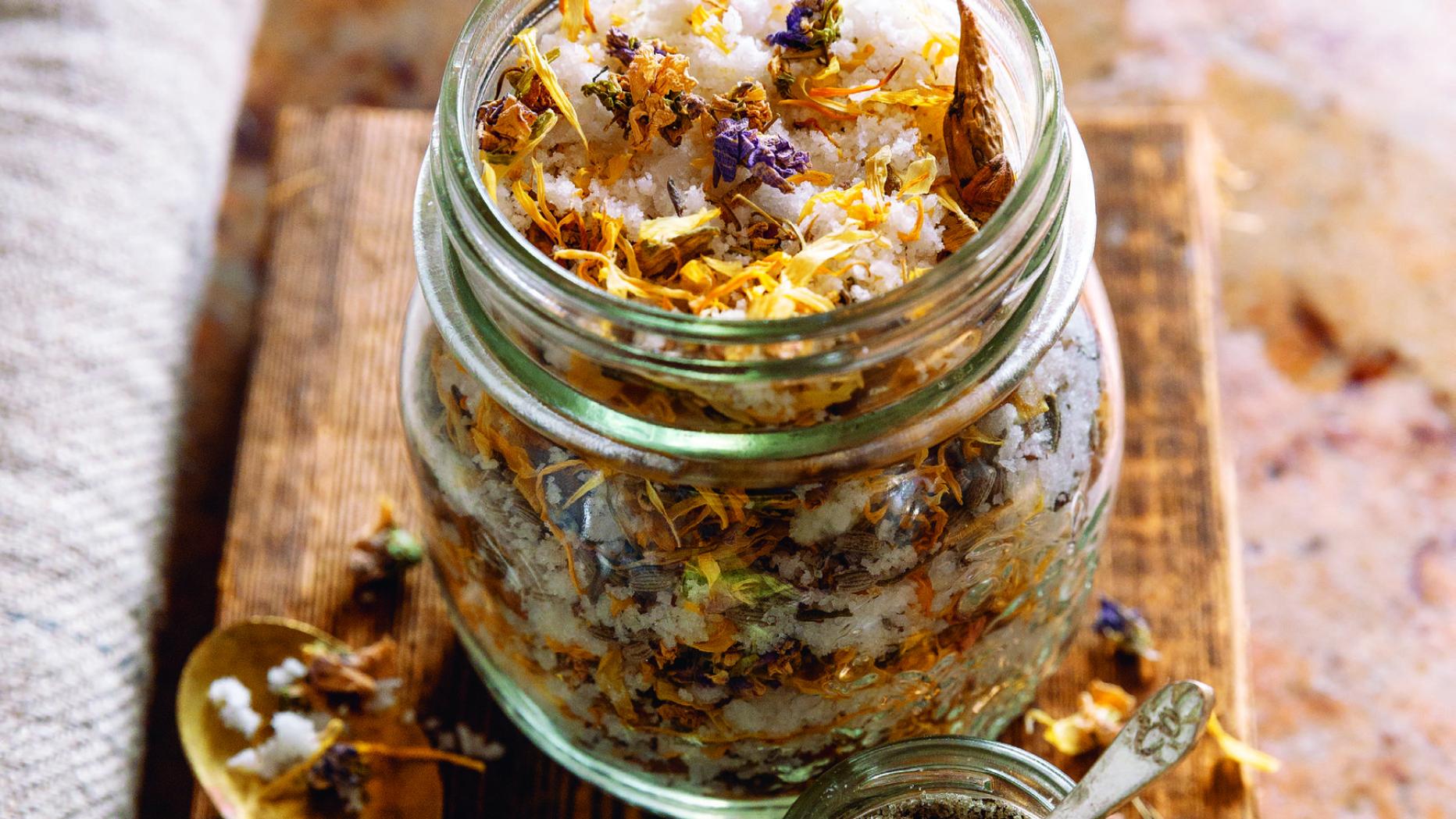 Drei einfache Rezepte für DIYNaturkosmetik auch zum