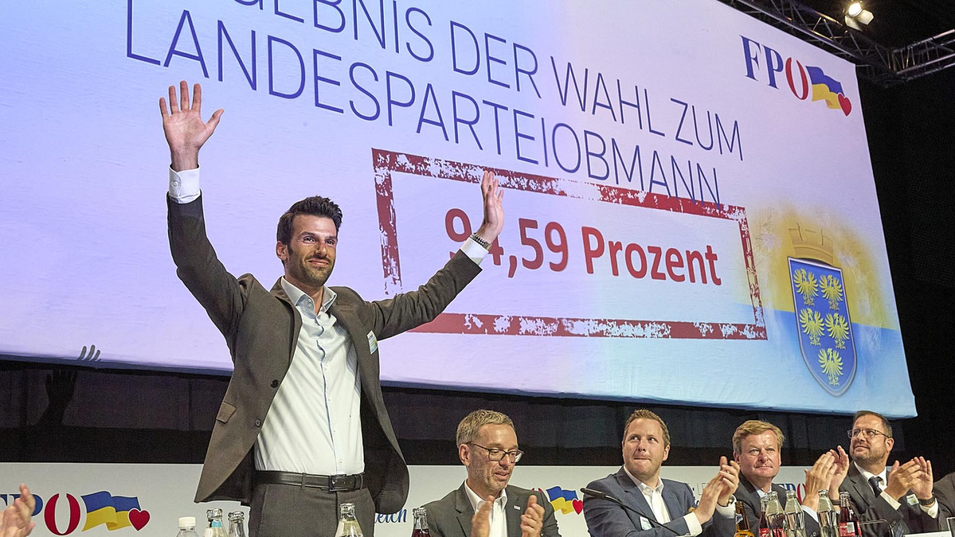 Udo Landbauer mit 94,6 Prozent zum FPÖ-Chef in NÖ gewählt ...