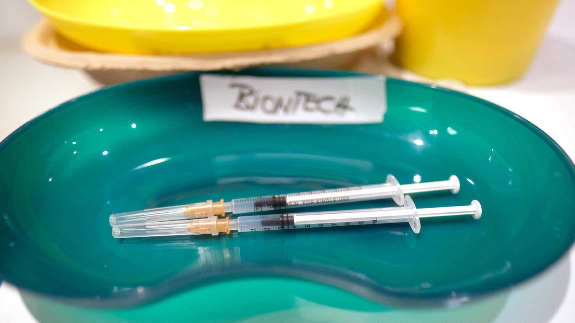 Kanzler erwartet angepassten Impfstoff Anfang April