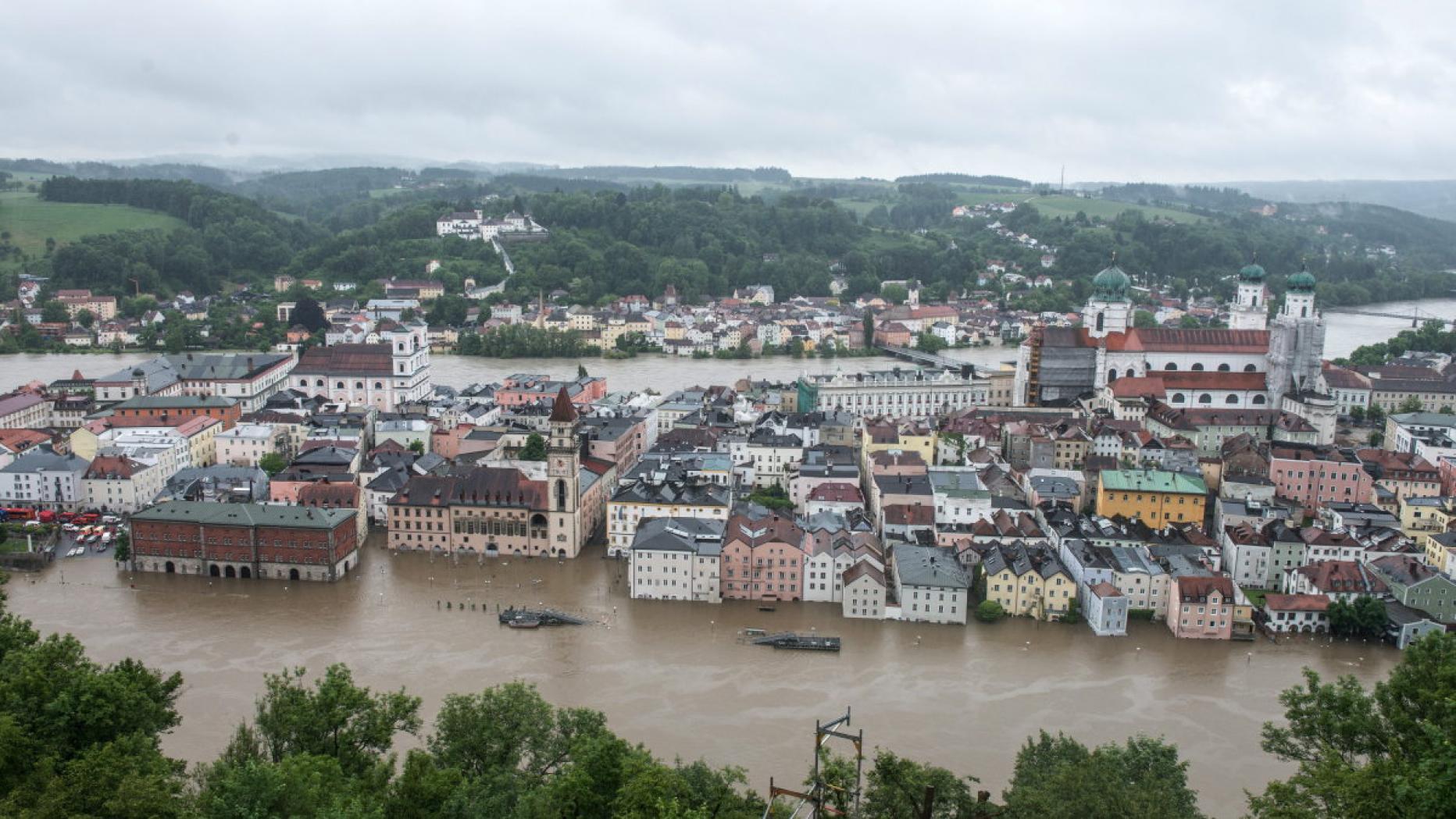 Hochwasser: Mitteleuropa Im Ausnahmezustand