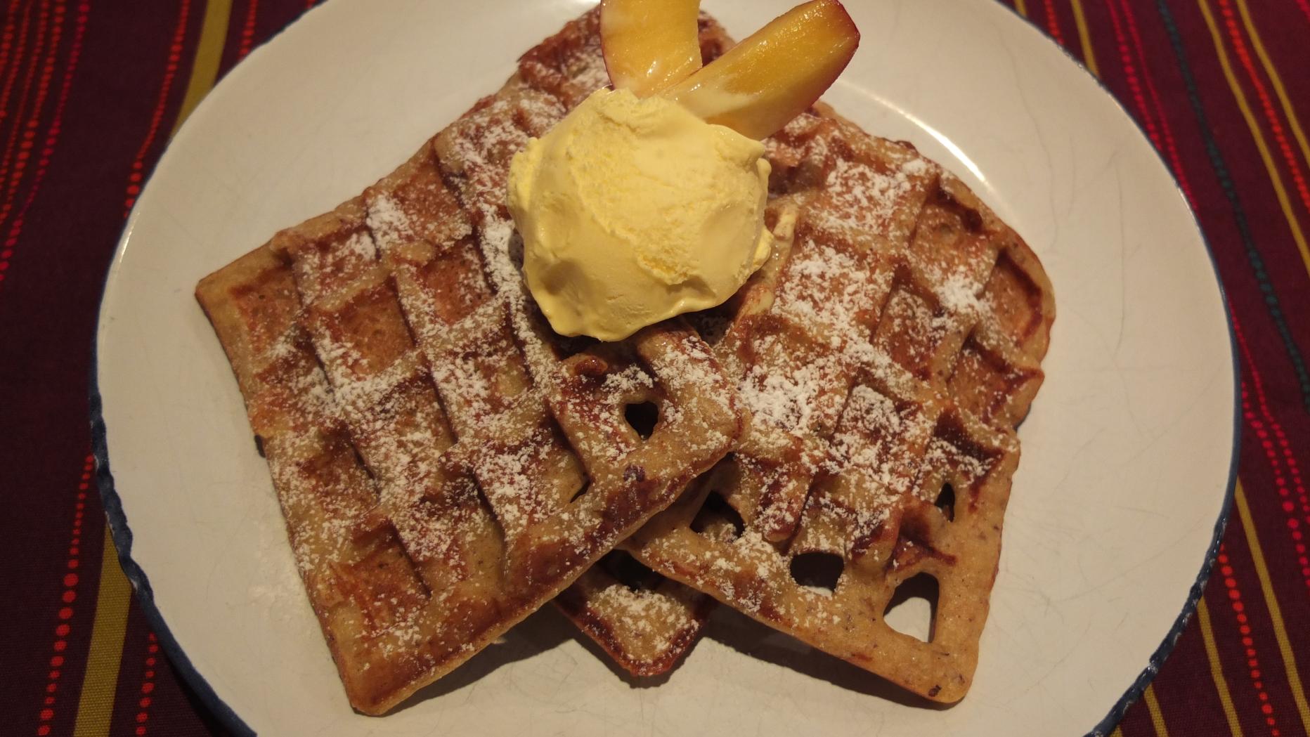Schnelles Rezept: Waffeln mit Eis