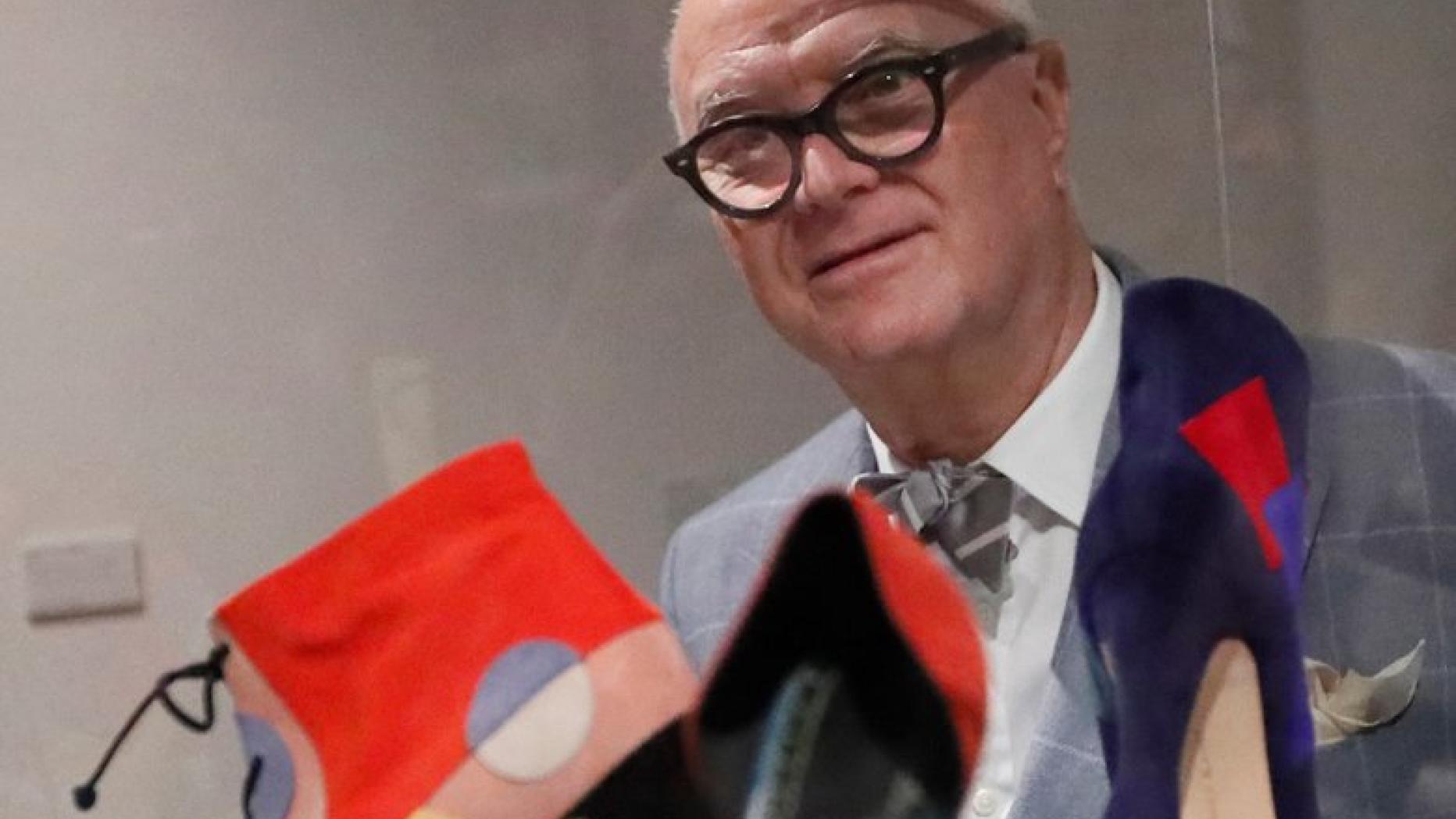 Happy birthday! Schuh-Gott Manolo Blahnik wird 80 Jahre alt | Kurier