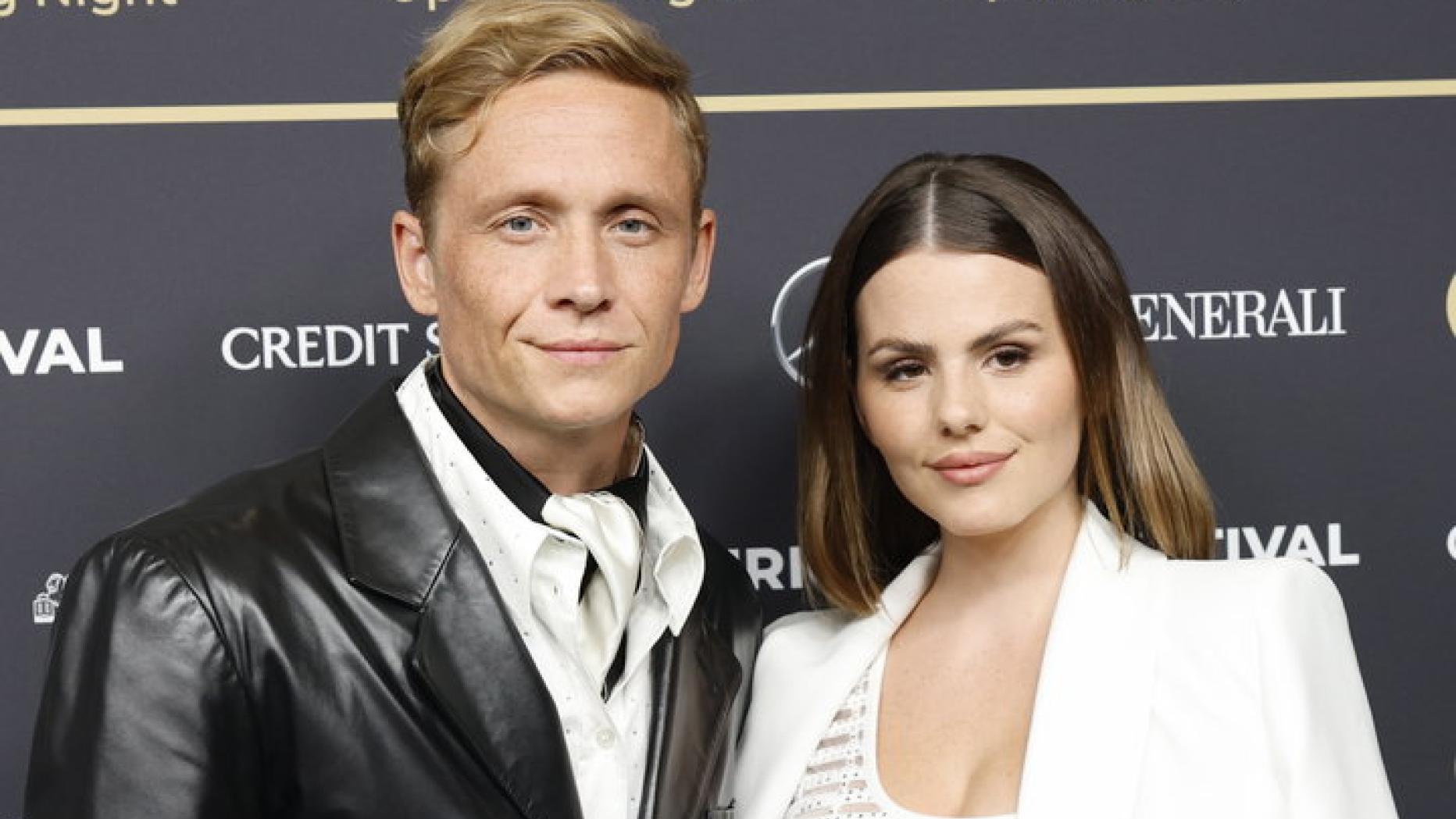Matthias Schweighöfer teilt private Pärchenfotos mit seiner Ruby