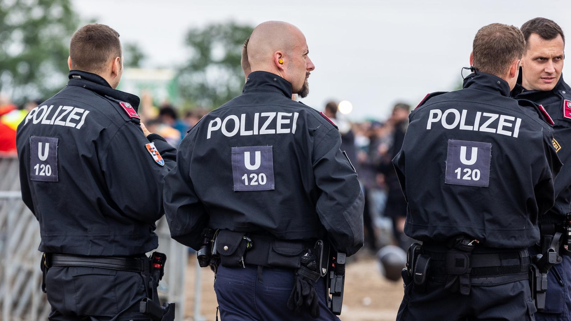 Darf Man Von Der Polizei Wegrennen Polizei bietet Vorab-Sporttest für die Aufnahmeprüfung an