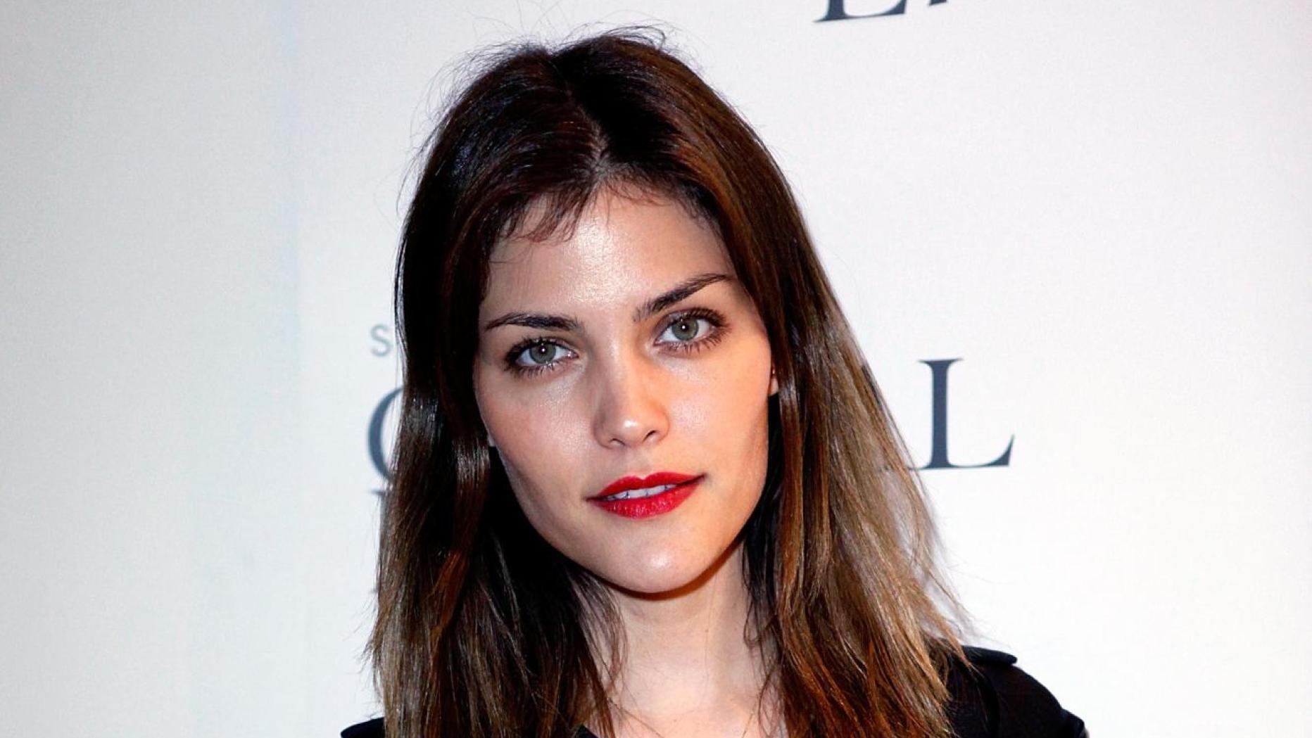 Luciana Curtis: Brasilianisches Supermodel mit Mann und Kind in Favela ...