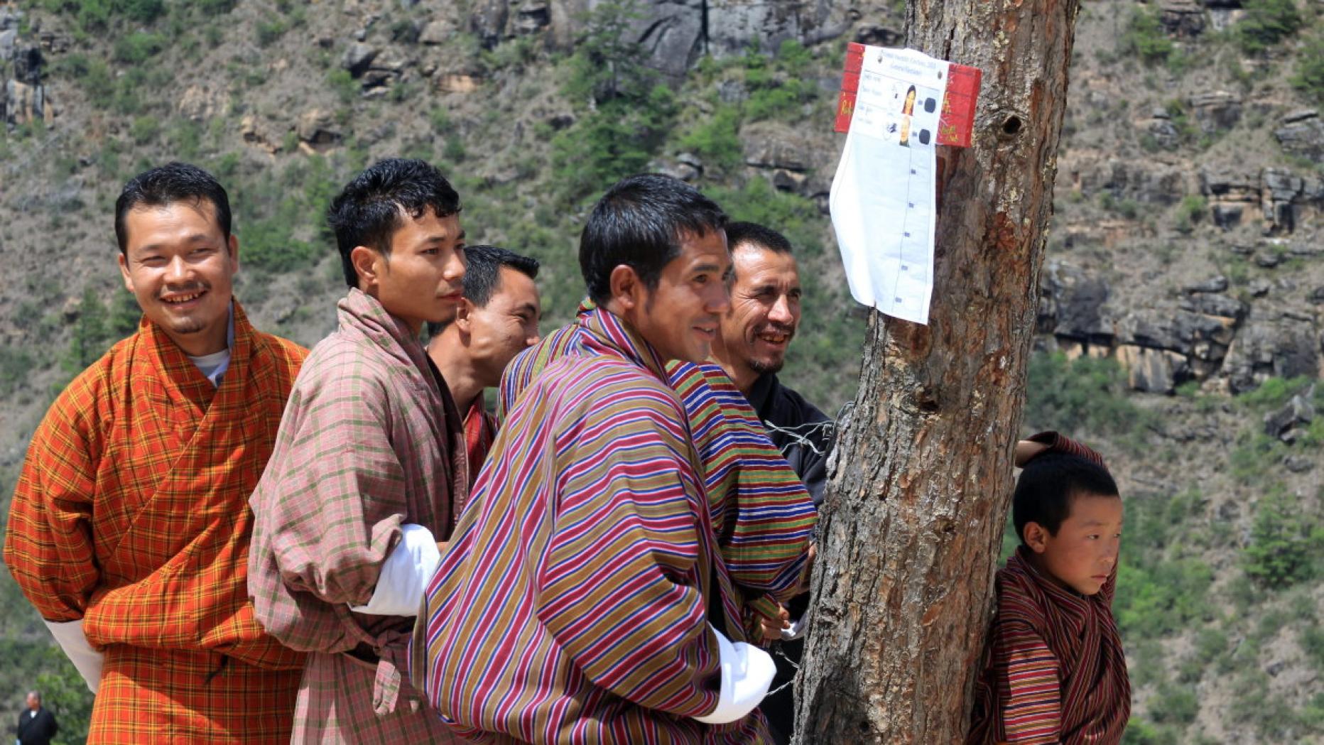 Bhutans Wähler strafen Regierung ab