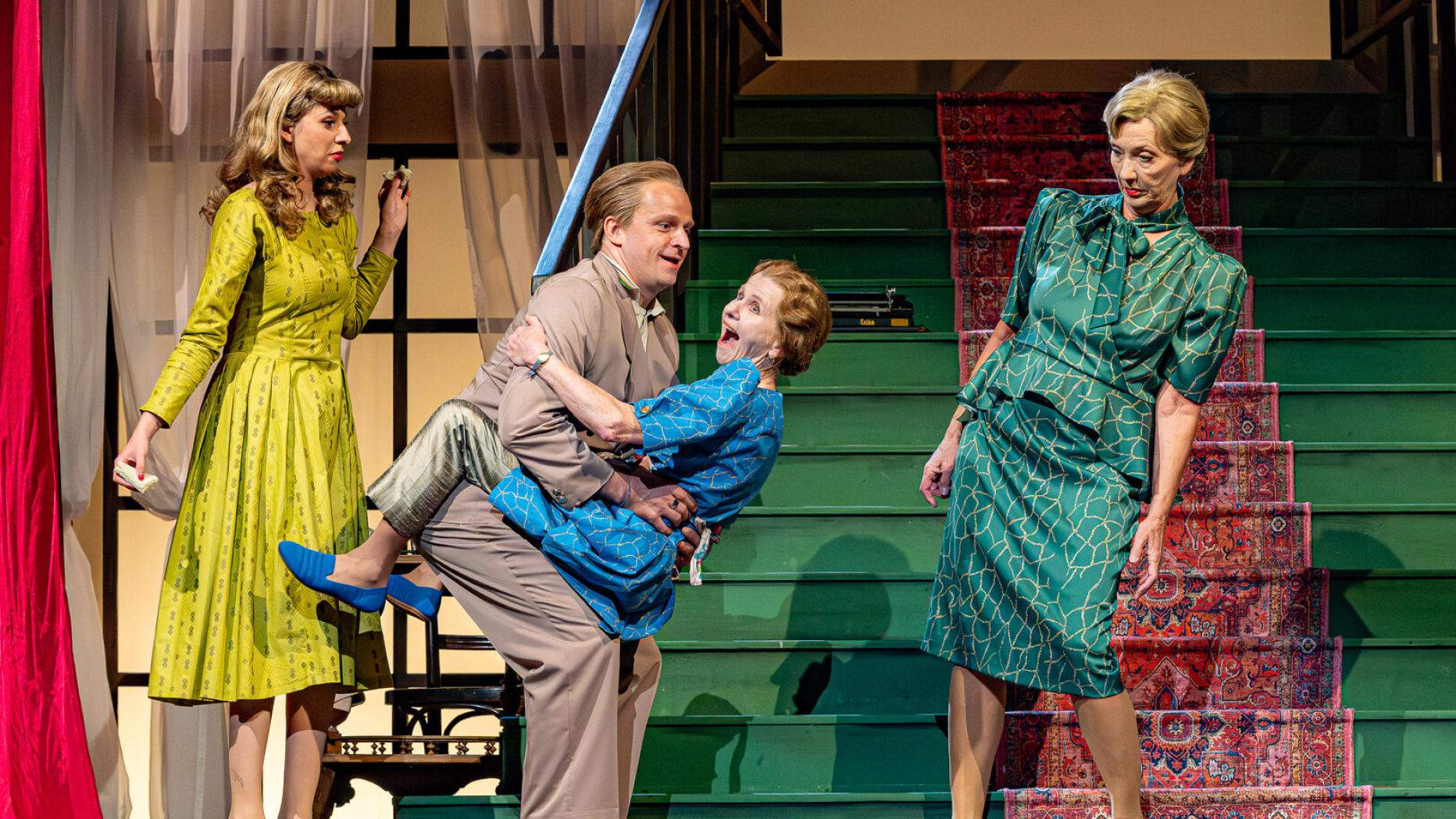 Karen oliver onlyfans o álbum sobre Casada cavalgando na