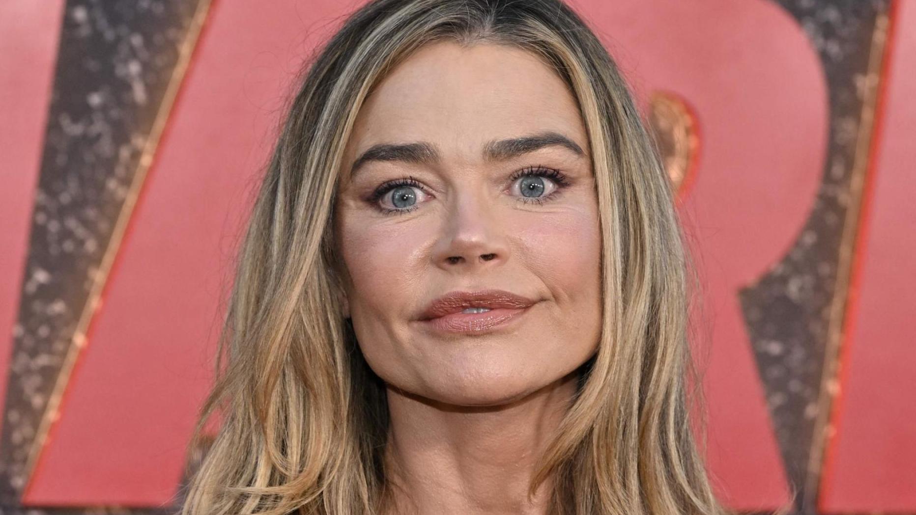 Denise Richards Kampf mit Phypers um ihre OnlyFansEinnahmen eskaliert
