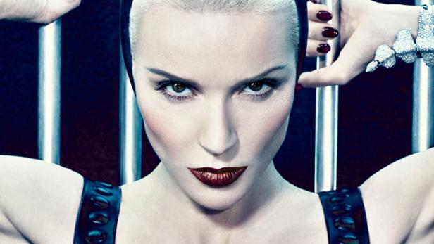 ISA TRENDS: Daphne Guinness für MAC Cosmetics