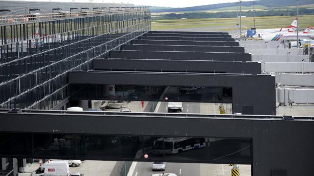Skylink belastet Flughafen-Bilanz schwer