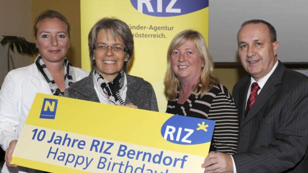 Seit zehn Jahren greift RIZ Unternehmen unter die Arme