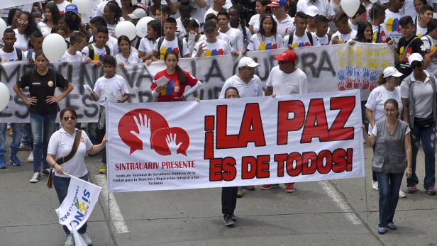 Friedensmärsche fanden in allen großen kolumbianischen Städten statt.