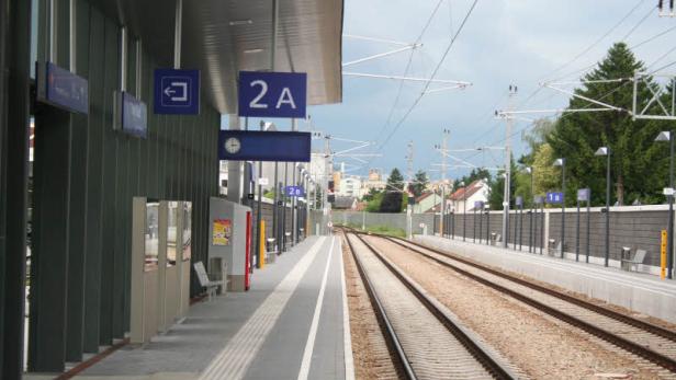 1321637401374020.jpg Gemeinden erhöhen Druck auf ÖBB