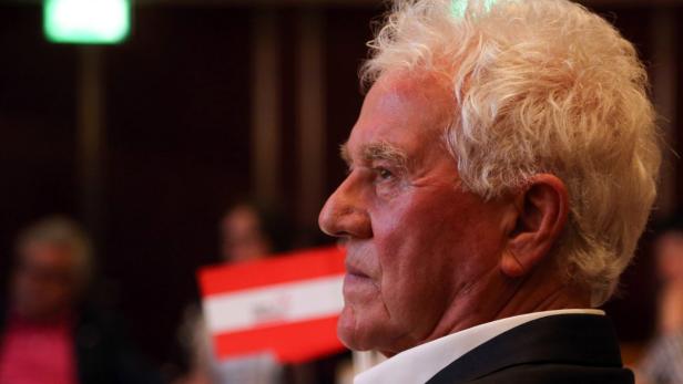 SALZBURG-WAHL: TEAM STRONACH WAHLKAMPF-ABSCHLUSS-V