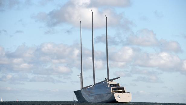 Die 143 Meter lange &quot;Sailing Yacht A&quot;.