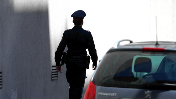 Armbruch nach Amtshandlung: Wiener Polizist freigesprochen
