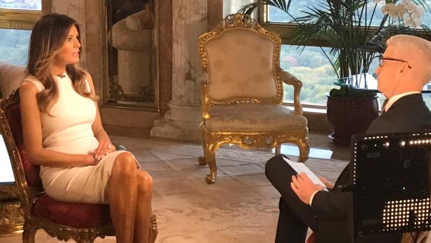 Melania Trump mit dem CNN-Journalisten Anderson Cooper
