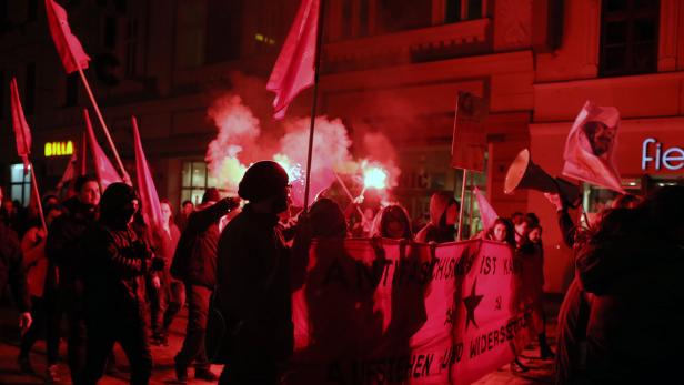 In Linz gab es vor einer Woche Demo gegen den Burschenbundball
