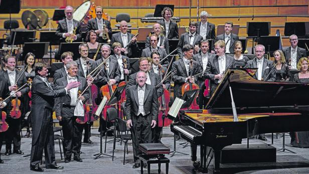 Aktuell - Osterfestspiele … Sächsische Festspiele: Maurizio Pollini und die Staatskapelle Dresden