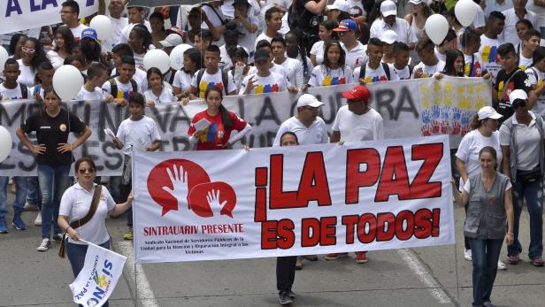 Demonstrationen für ein Friedensabkommen mit den FARC-Rebellen.